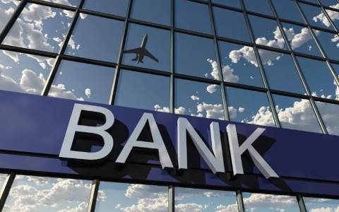 2025解析美国公司开户指南：推荐银行（华美/摩根/水星/Axos/花旗）及详细流程