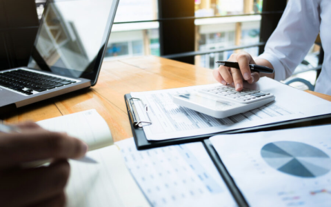 +370是哪个国家的区号？如何快速布局立陶宛市场？