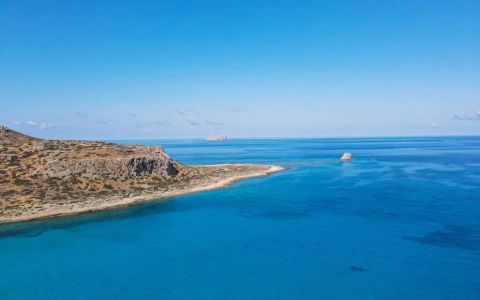 【跨境金融必备】深度解析解析OSA、NRA、FTN账户的区别