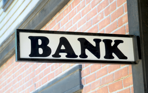 海外银行开户攻略：深度剖析香港、美国及新加坡的开户策略！