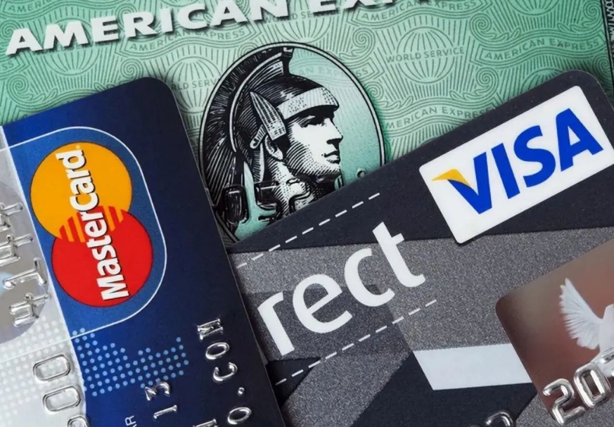 新加坡渣打VS香港渣打银行开户对比：全面解析差异