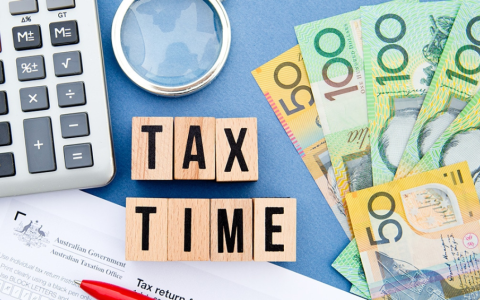 【2025美国公司报税】:新公司需要交哪些税？详解省钱小妙招？