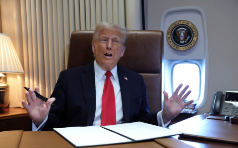 特朗普称将对所有输美钢铝征收25%关税，欧盟表态将强硬回应