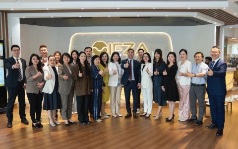 IngStart受邀赴迪拜参加IFZA自贸区专题培训，助力中国企业出海中东