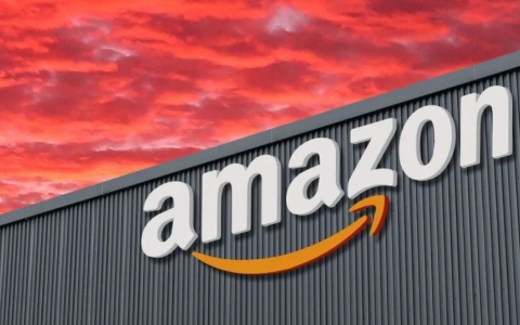 【全面解读】揭秘电商巨头新动向：亚马逊、TikTok销售秘诀与物流革新【大比拼】！