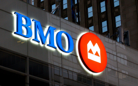 2025年美国BMO银行开户必看：条件、流程、注意事项全掌握！