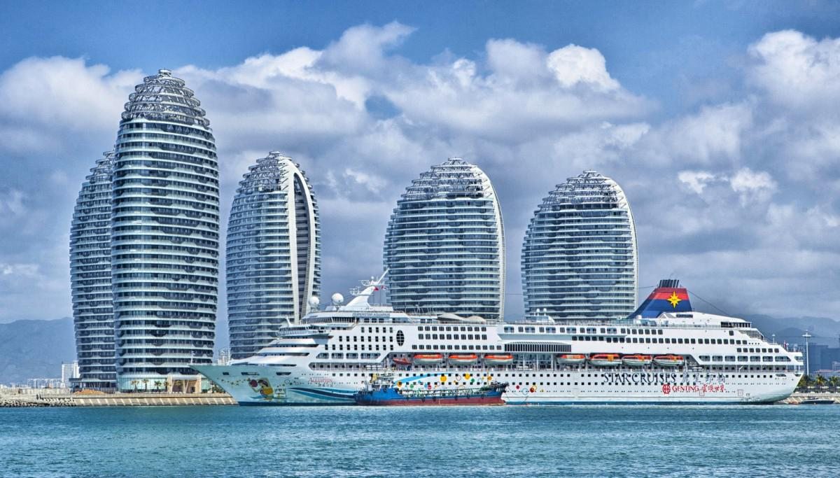 2025年迪拜创业【必备攻略】：潜力行业推荐+政策支持+注册流程，一篇搞定！
