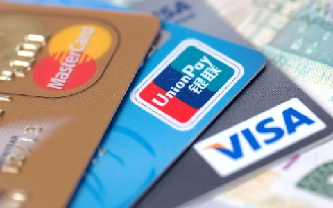 Visa、Master、银联卡优缺点【大比拼】，看完就知道哪张卡适合你