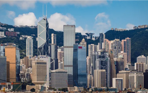 香港公司助力内地企业股权架构搭建：【深度剖析】税务优化与跨境运营策略