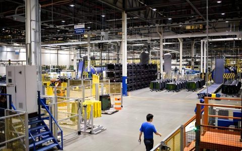 【2025深度解读】中国产业出海为何首选美国建厂？工厂老板全攻略！