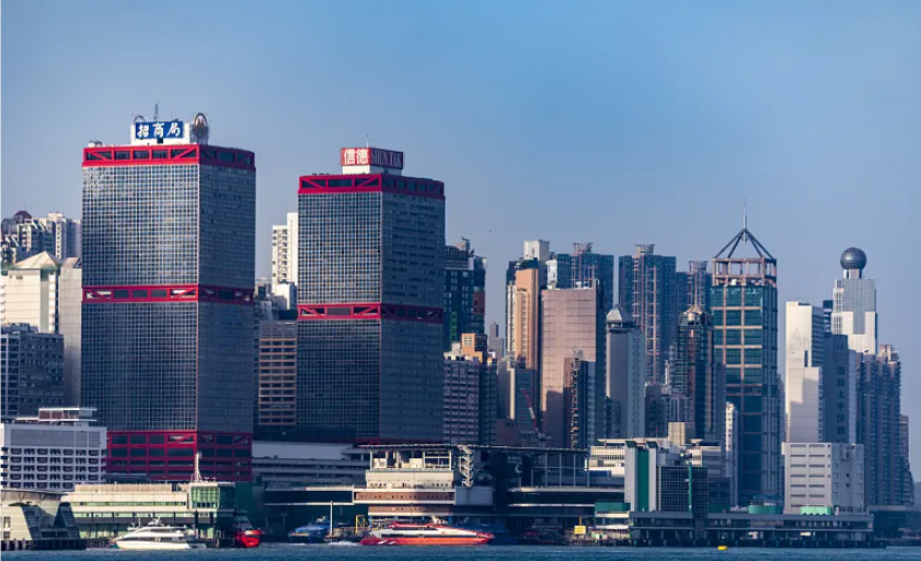 香港公司账户转个人账户全攻略：合规路径、风险预警与避坑指南