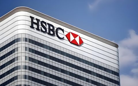 秒杀90%香港银行的汇丰账户，2025–2026年如何稳定开户并顺利拿卡？全流程实操指南