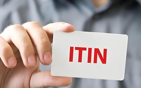 在国内搞定ITIN，还拿下美户+美卡：走对合规路径，无需被中介收割