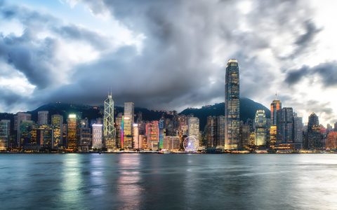 香港临时身份证是税务居民吗？深度解析香港、内地税务居民认定差异