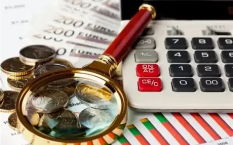 2025 年中国卖家离岸账户开户：风险、机遇与全流程实操指南