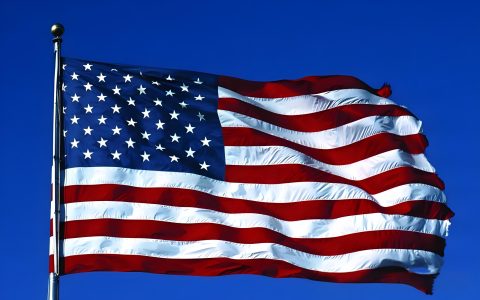 2025中美关税博弈全景解析：演变历程、行业影响与企业应对策略