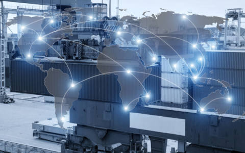 2025全球资金流向新兴市场：中国跨境卖家的机遇、挑战与策略