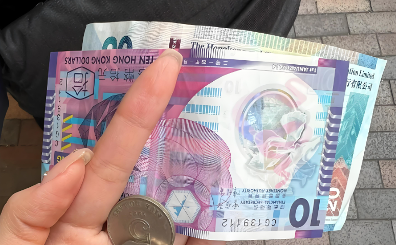 从香港公司把钱合规回流到国内个人账户，有哪些路径？税务成本、额度限制与操作周期全解析