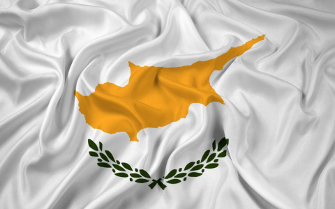 比香港更优？塞浦路斯公司注册全指南：2025中企出海欧洲的低税跳板与欧盟身份优势