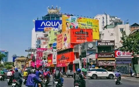 越南电商市场爆发：中国卖家如何借势2025年新风口？