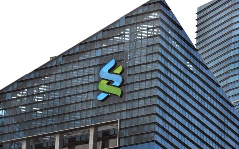 不止“赴港开户”：香港渣打银行卡的两大正规办理路径全解析