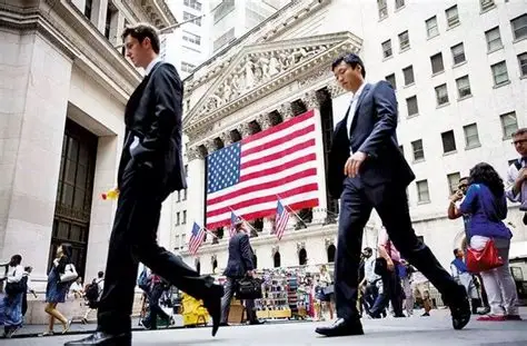 美国公司运营跨境电商:利润合规回流路径与实操指南(2025年最新版)