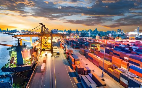 2026年中国工业品批发商开拓美国B2B市场：策略、注册与投资指南