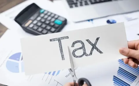 香港税制改革2026：跨境电商如何抢占政策红利窗口期？（附落户指南）