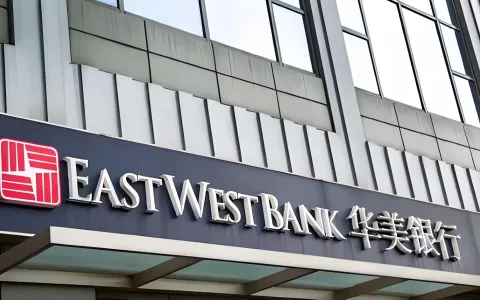 美国华美银行与盈透证券组合：中国投资者全球资产配置与税务优化指南