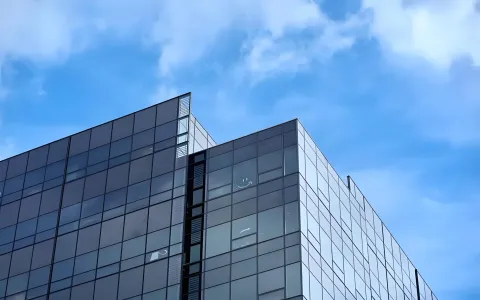 26年香港水牌合规危机：亚马逊卖家80万美金被冻背后的“实质穿透”监管红线