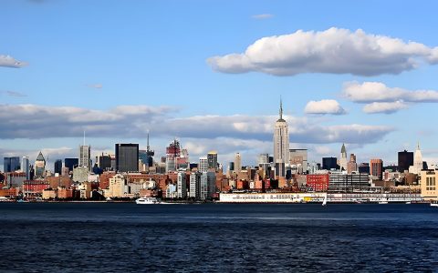 佛罗里达州2026年年报备案强制要求：LLC/LP/Corporation必看，逾期400美元罚金