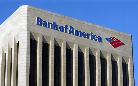 美国银行账户“养户”指南2026：避免Chase/BOA账户休眠费、维持最低余额与合规资金往来的实操建议