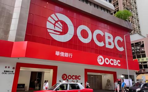 香港华侨  vs 新加坡华侨 有何区别？2026开户条件、费用、使用场景详解！