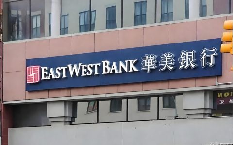 摩根大通 vs 华美银行 vs BMO：2026 年美国远程开户哪家强？门槛费用周期一文讲通